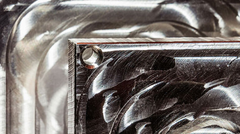 Key Benefits of 5-Axis CNC Machining Titanium